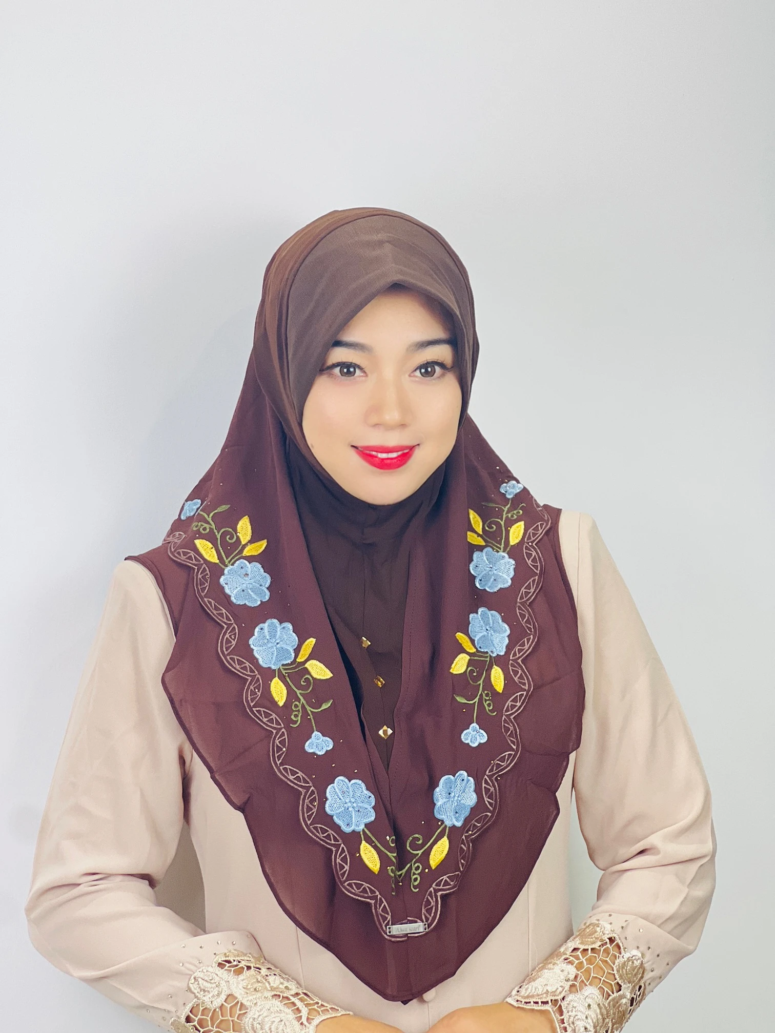 Middle Eastern Turban Double Layer Floral Ethnic Muslim Hijab MultiColor Chiffon Heavy Industry Embroidered Lace Scarf For Women