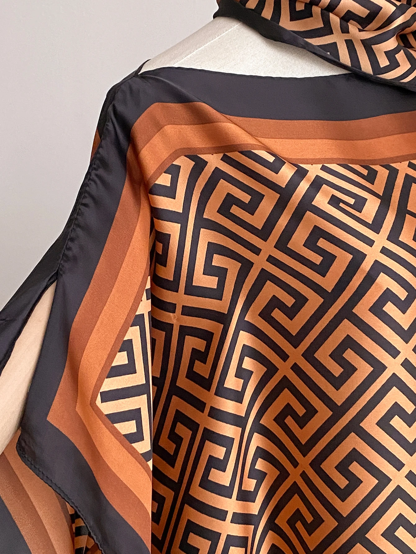 Summer New Fashion African Dresses For Women Elegant Printed Silk Muslim Lady Long Hijab Kaftan Dress Oversize Kuwait Abaya