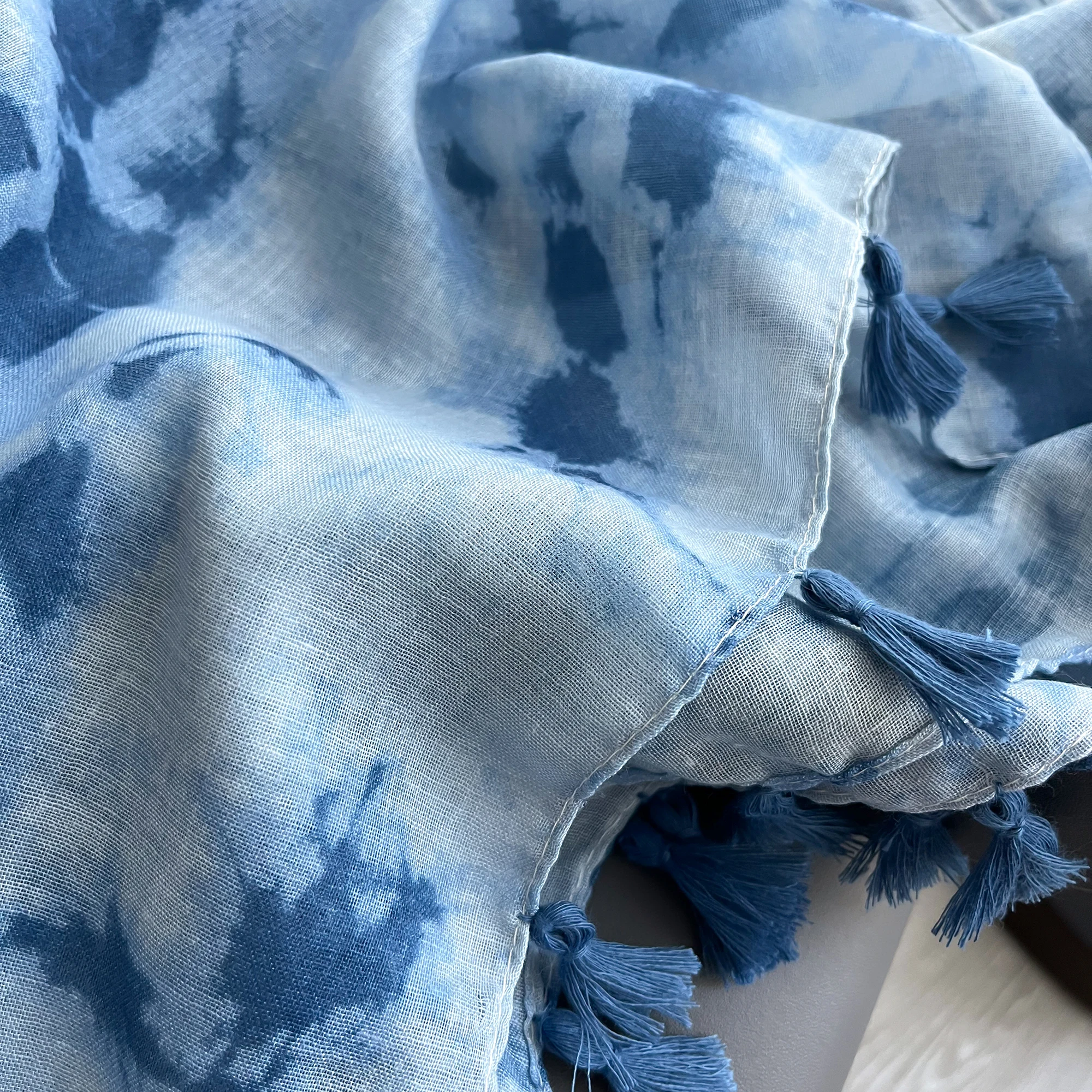 2024 New Fashion Summer Women Scarf Bohemia Flower Beach Hijab Shawls and Wraps Female Foulard Echarpe Designer Pashmina Bandana