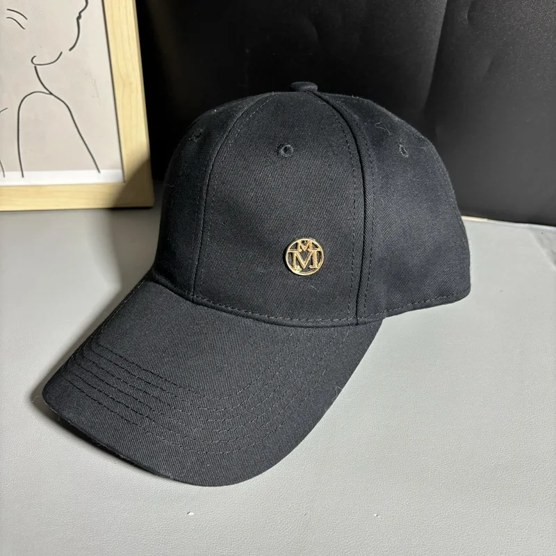 Fashion New Baseball Cap All-match Trendy People Street Sunshade Black Cap Men and Women Couple White Internet Red Hat Fashion New Baseball Cap All-match Trendy People Street Sunshade Black Cap Men and Women Couple White Internet Red Hat