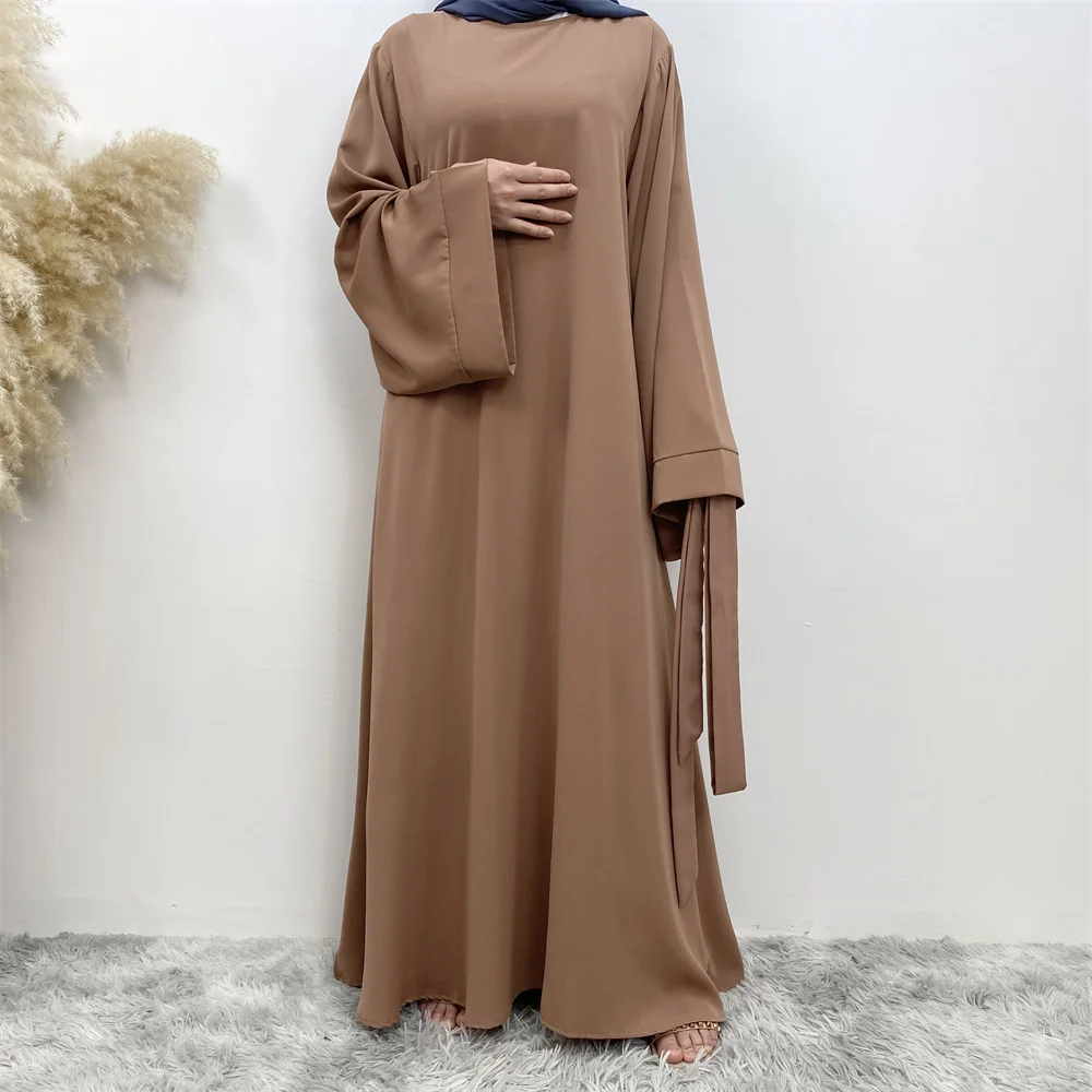 Hot Sell Popular Simple Nida Abaya Long Dress Pure Color A-line Loose Sleeves Dresses Dubai UK Modest Elegant Dress Hot Sell Popular Simple Nida Abaya Long Dress Pure Color A-line Loose Sleeves Dresses Dubai UK Modest Elegant Dress