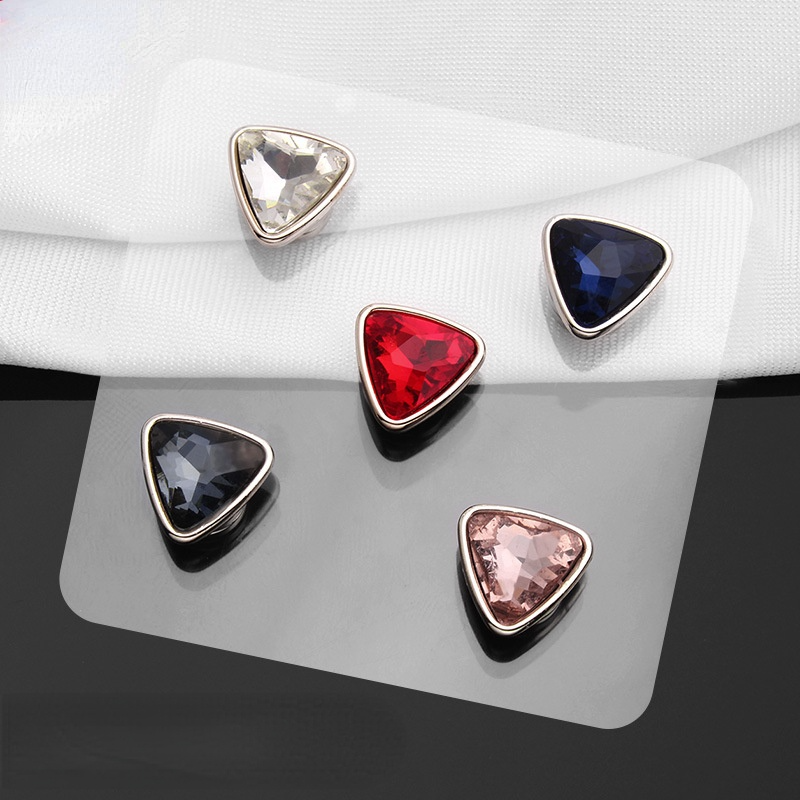 5Pcs Metal Magnet Brooches for Women Buttons Crystal Magne Hijab Pins Shirt Collar Scarf Shawl Badge Fashion Jewelry Gifts 5Pcs Metal Magnet Brooches for Women Buttons Crystal Magne Hijab Pins Shirt Collar Scarf Shawl Badge Fashion Jewelry Gifts