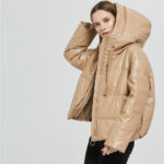 Women's hooded zipper fashion jacket - Image 3