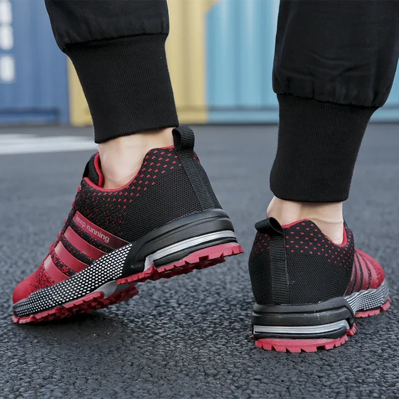New men's and women's flying mesh surface spring summer breathable casual sports shoes flat vulcanized couple running big size48