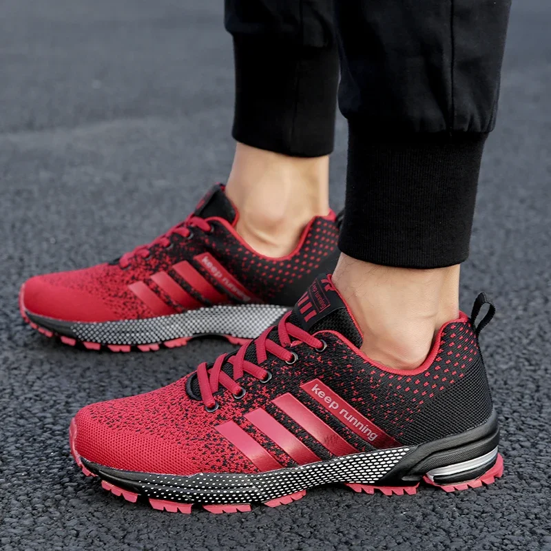 New men's and women's flying mesh surface spring summer breathable casual sports shoes flat vulcanized couple running big size48