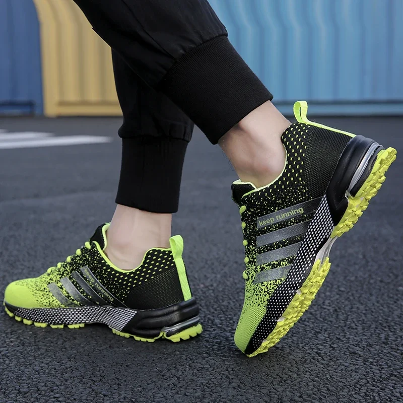 New men's and women's flying mesh surface spring summer breathable casual sports shoes flat vulcanized couple running big size48