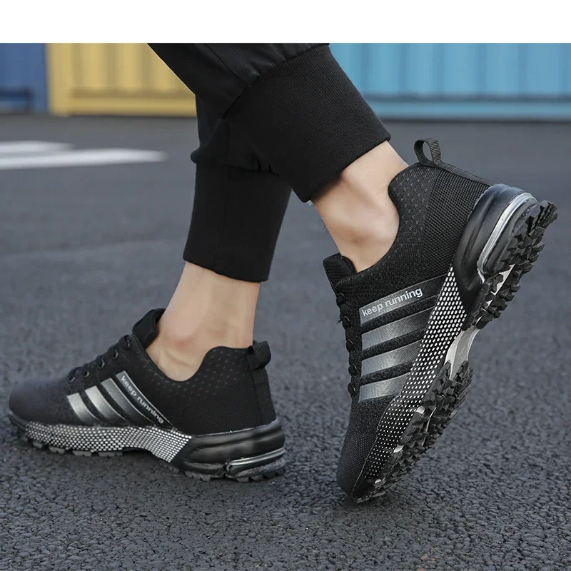 New men's and women's flying mesh surface spring summer breathable casual sports shoes flat vulcanized couple running big size48
