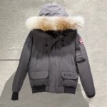 Men's Flight Jacket 01 Style Duck down Jacket Winter 2025 New Hooded Short Slim Fit Warm Outerwear Casual Polyester Fiber